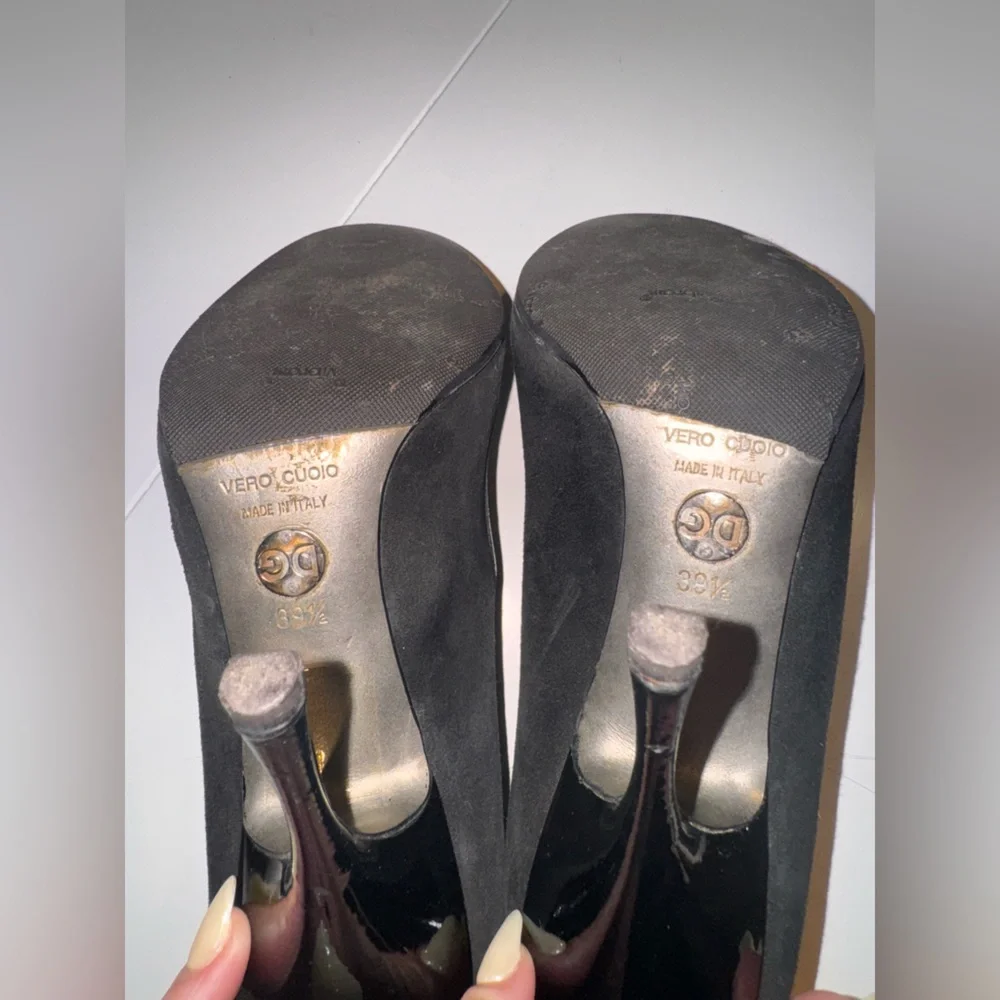 Dolce & Gabbana Black Strappy Suede Heels - Picture 8 of 9